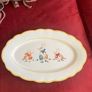 Williams Sonoma Scalloped Edge Easter Platter